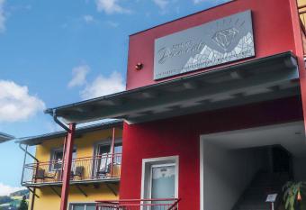 Zirben Diamant has Balcony rooms