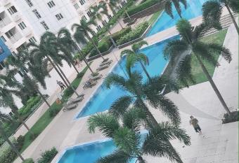 Sea Residences at Jireh has Balcony rooms