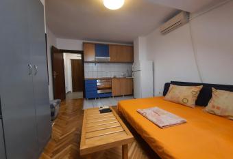 Studio in the centre of Novi Sad allows 18 year olds to book a room