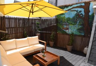 Kimme blue - terrasse exceptionnelle plein centre has Balcony rooms