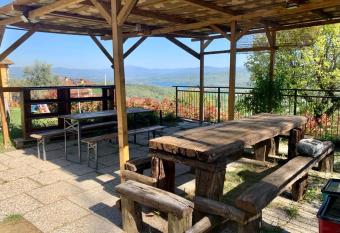 Casetta nel Podere di Massi has Balcony rooms