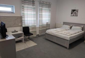 Cazare SPORT CONFORT has Balcony rooms