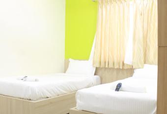 JFIVE RESIDENCY allows 18 year olds to book a room