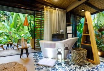 aW   Beach Hotel allows 18 year olds to book a room