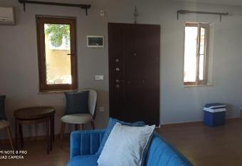 Riverside villas has Balcony rooms