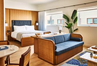 Alsace LA has Balcony rooms