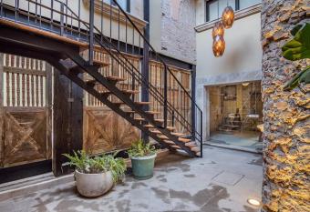 Best Location - New, Upscale, Modern Comfort has Balcony rooms