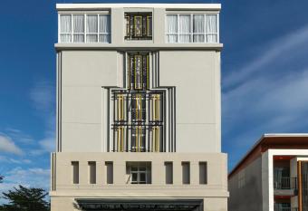 Kantary Hotel Banchang has Balcony rooms