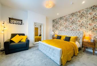 46 Ashfield Rd, Altrincham allows 18 year olds to book a room