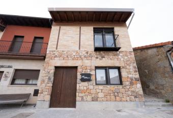 Hotel Rural La Casa de Mis Abuelos has Balcony rooms