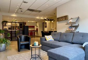 Kom tot rust in The Forest has Balcony rooms