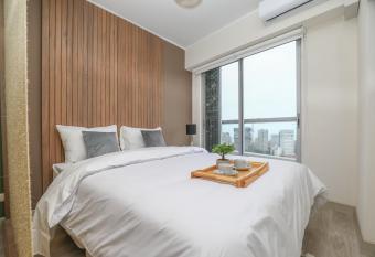 Trendy Host Grau 15 Barranco allows 18 year olds to book a room