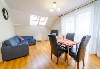 Apartament Villa Miko  ajki has Balcony rooms