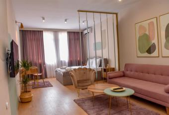 Good Times Luxury Apartments Bitola has Balcony rooms