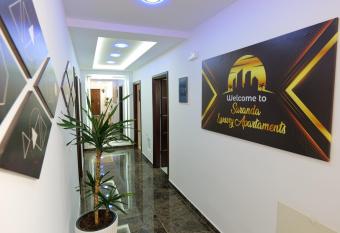 Saranda Luxury Apartments has Balcony rooms