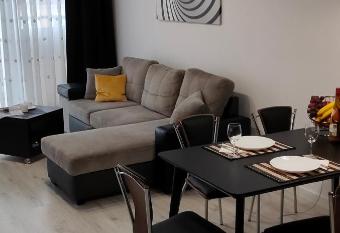 Apartament na Malczewskiego allows 18 year olds to book a room