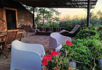 Lavica - Country Guest House has Balcony rooms