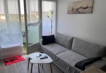 Location appartement cabourg 4 pers has Balcony rooms