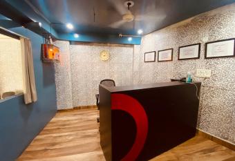 Hotel Red Chilly has Balcony rooms