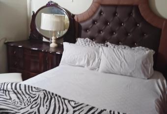 Barbican cozy Flat at dillsbury has Balcony rooms