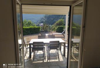 Casafischea18 allows 18 year olds to book a room