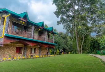 The Hosteller Naukuchiatal, Bhimtal allows 18 year olds to book a room