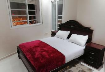 Appart PROCLUB Vue TGV Gare allows 18 year olds to book a room