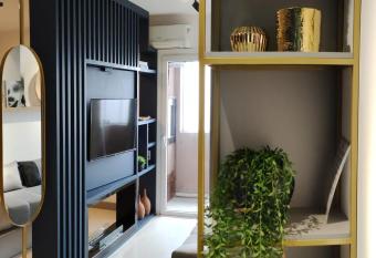 Fa  a Tudo a P   em Canela - LOFT has Balcony rooms