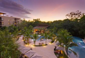 Botanika Osa Peninsula, Curio Collection By Hilton has Balcony rooms