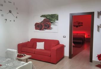 Holiday Home Yaya has Balcony rooms