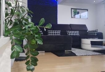 Apartment  allows 18 year olds to book a room