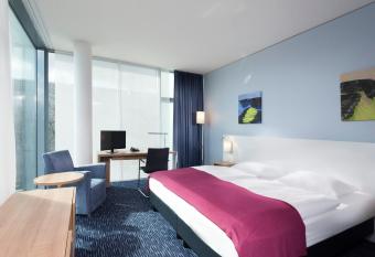 Seminaris CampusHotel Berlin allows 18 year olds to book a room