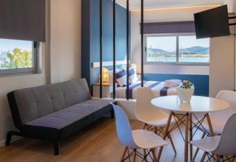 Central Marine Flat allows 18 year olds to book a room