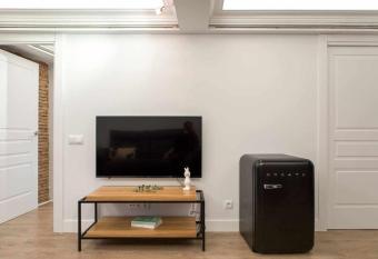 Antera apartamento de lujo en el centro has Balcony rooms