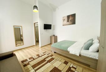 Homeland Center Cluj allows 18 year olds to book a room