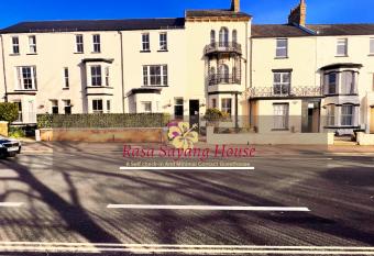 Rasa Sayang House allows 18 year olds to book a room