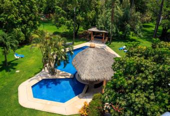 Hotel Calli has Balcony rooms