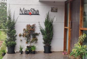 ManSha has Balcony rooms