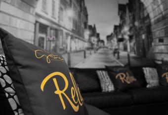 The Tudor House - Sleep Up To 14, City Centre, Parking & Optional Hot Tub allows 18 year olds to book a room