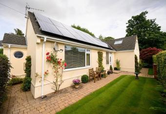 Crosthwaite Gardens has Balcony rooms