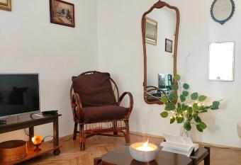 Sunshine house has Balcony rooms