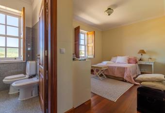 Casa da Pergula has Balcony rooms