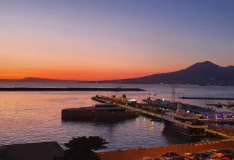 Bella Mbriana has Balcony rooms