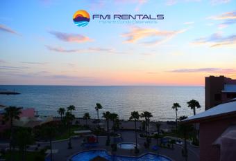 Marina Pinacate C-519 allows 18 year olds to book a room