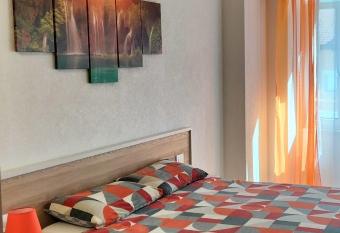 B&B Al Portico has Balcony rooms