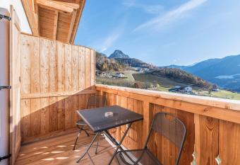 Guntsch  llerhof Rotwand has Balcony rooms