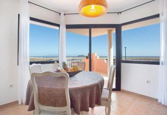Vista de Lobos has Balcony rooms