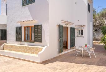 Apartamento Felipe 1-4 has Balcony rooms