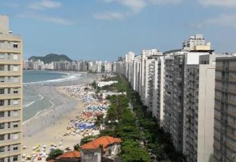 P   NA AREIA - COM SERVI  O DE PRAIA has Smoking/Balcony rooms