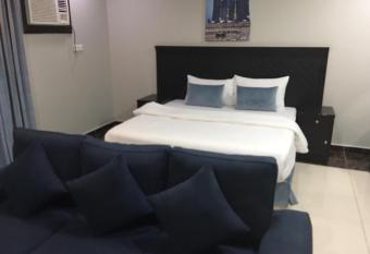                                                          allows 18 year olds to book a room